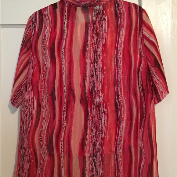 Two piece tank and button down blouse set - Picture 4 of 7